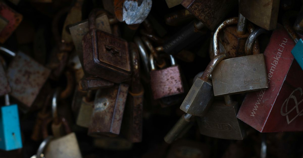How Much Should a Locksmith Cost Per Hour? What to Expect in Georgetown — Georgetown Locksmiths