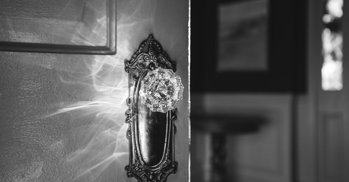 deadbolt installation — Georgetown Locksmiths