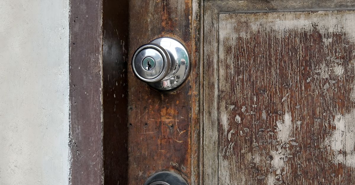 door security hardware — Georgetown Locksmiths